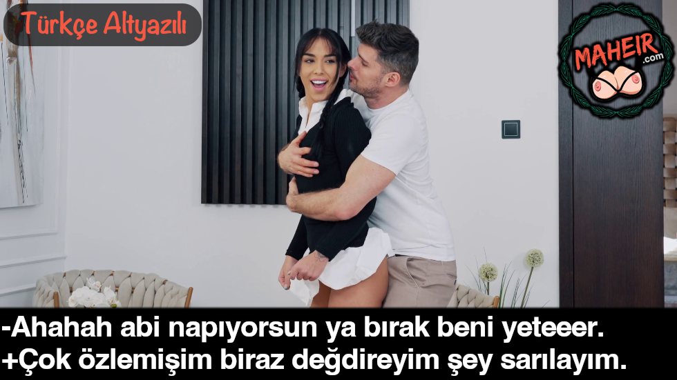 Üniversitede Patlayan Kız Kardeşe Bir Postada Abisi Yerleştirdi